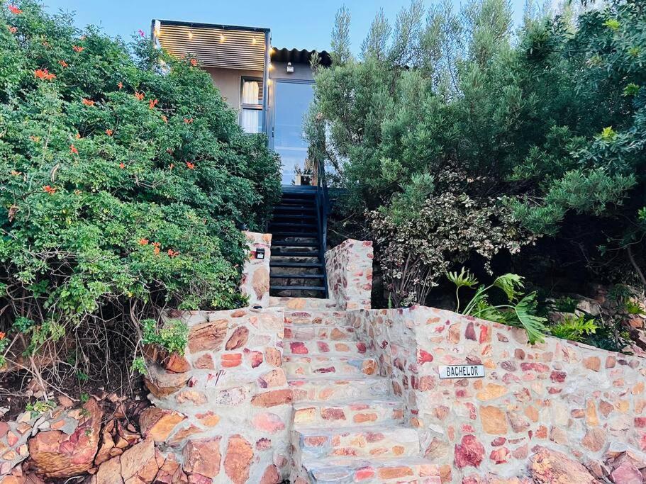 The Bachelor Apartment Mossel Bay Exterior photo
